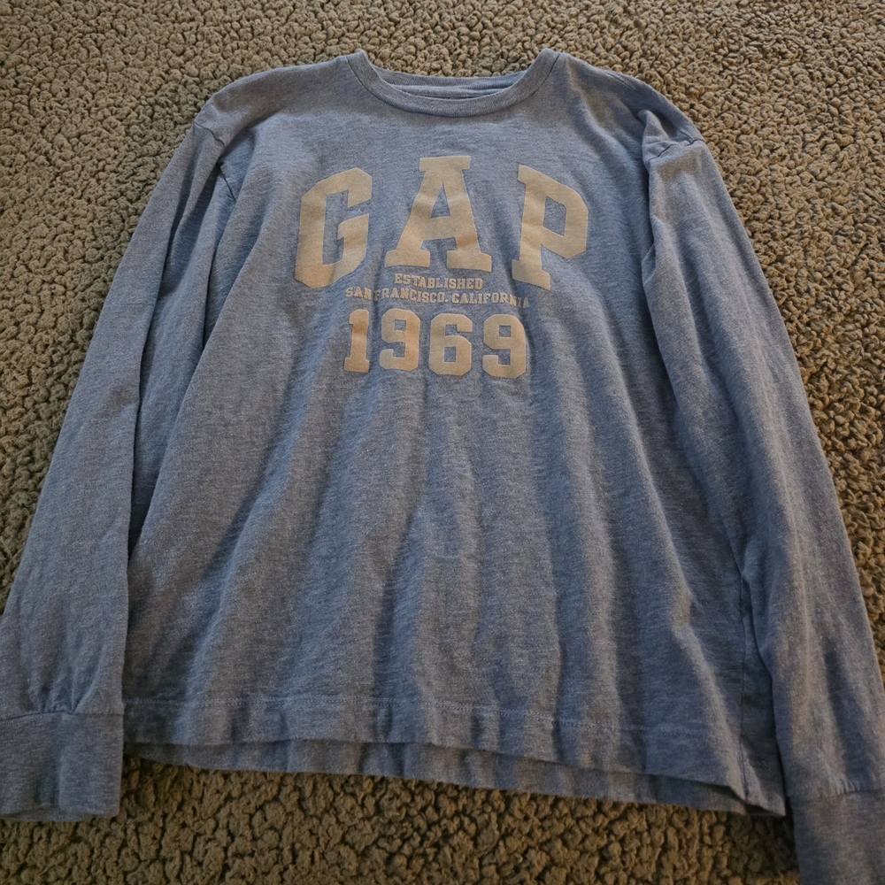 GAP Heather Blue Graphic Tee